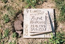 Pamětní deska Karlu Biňovcovi, Zdroj: Archiv města Ostravy, Autor: Karla Bláhová 